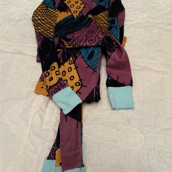 Bundle of various girl’s pajamas - Picture 3 of 6